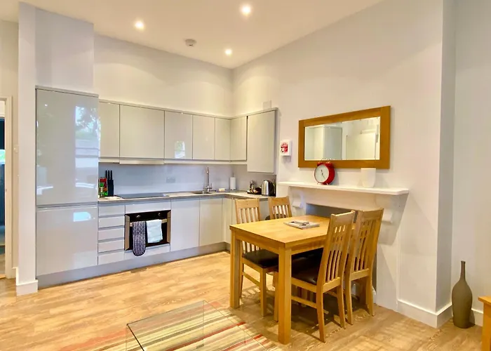 Your Space Apartments - Jubilee House